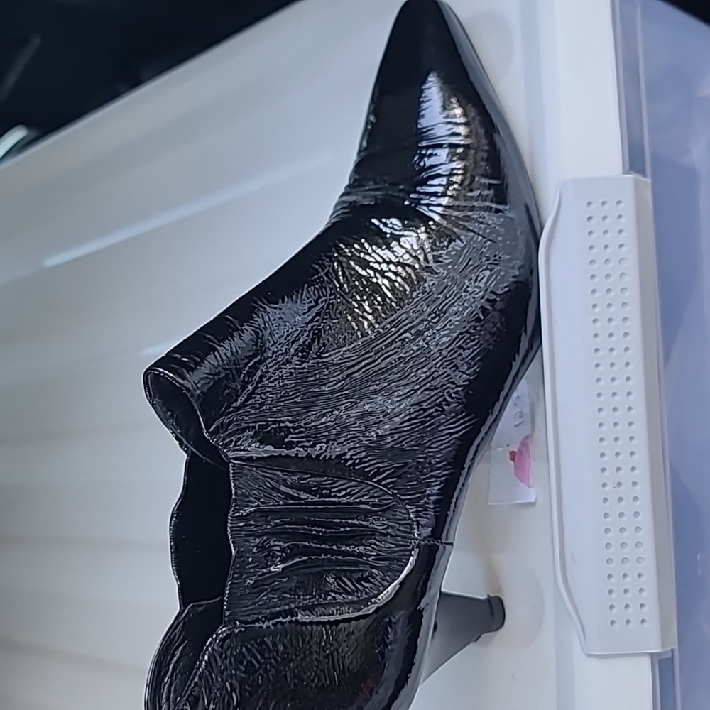 Prada Black Patent Booties Sz 39(Repair Needed) - Picture 11 of 12